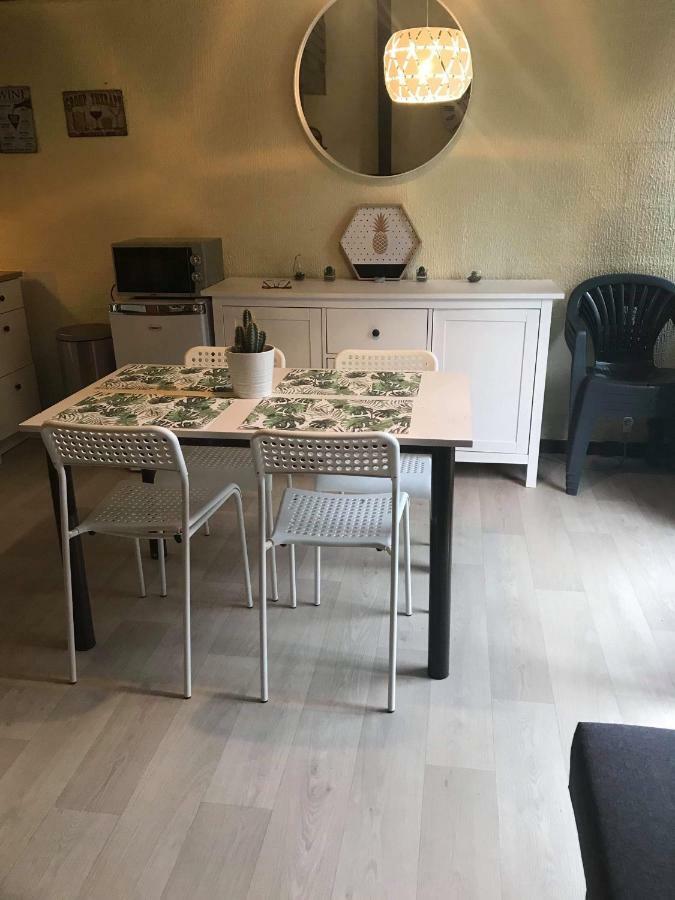 Вилла Loft Renove Au Calme A La Campagne Pour Famille Hastiere-par-dela Экстерьер фото